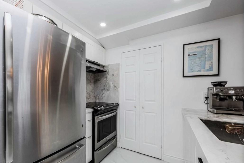 Enfield Pl - Photo 5 of 10