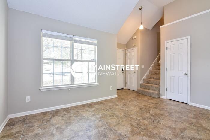 4048 Waldrop Hills Dr - Photo 4 of 17