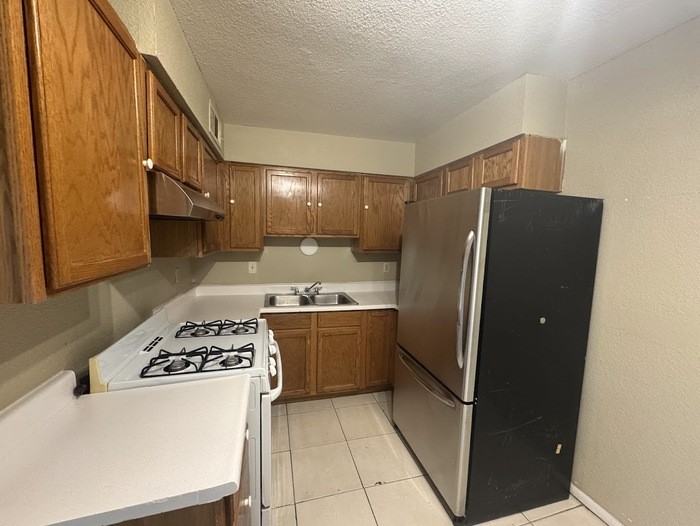 1751 E Virginia Ave #2 - Photo 2 of 14