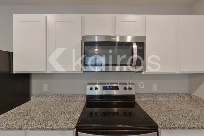 2509 Upland Cir Se - Photo 6 of 24