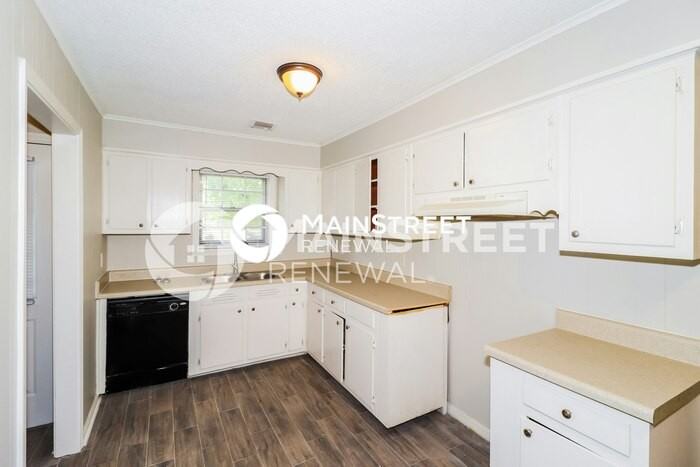 3557 Bellwood Dr - Photo 6 of 17