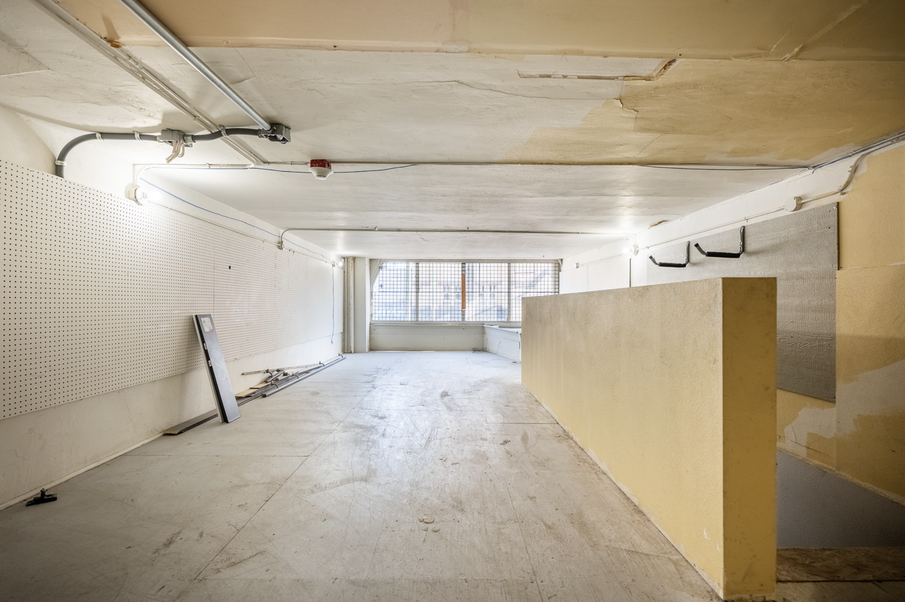 Howard Street Apartments - Photo 4 of 7