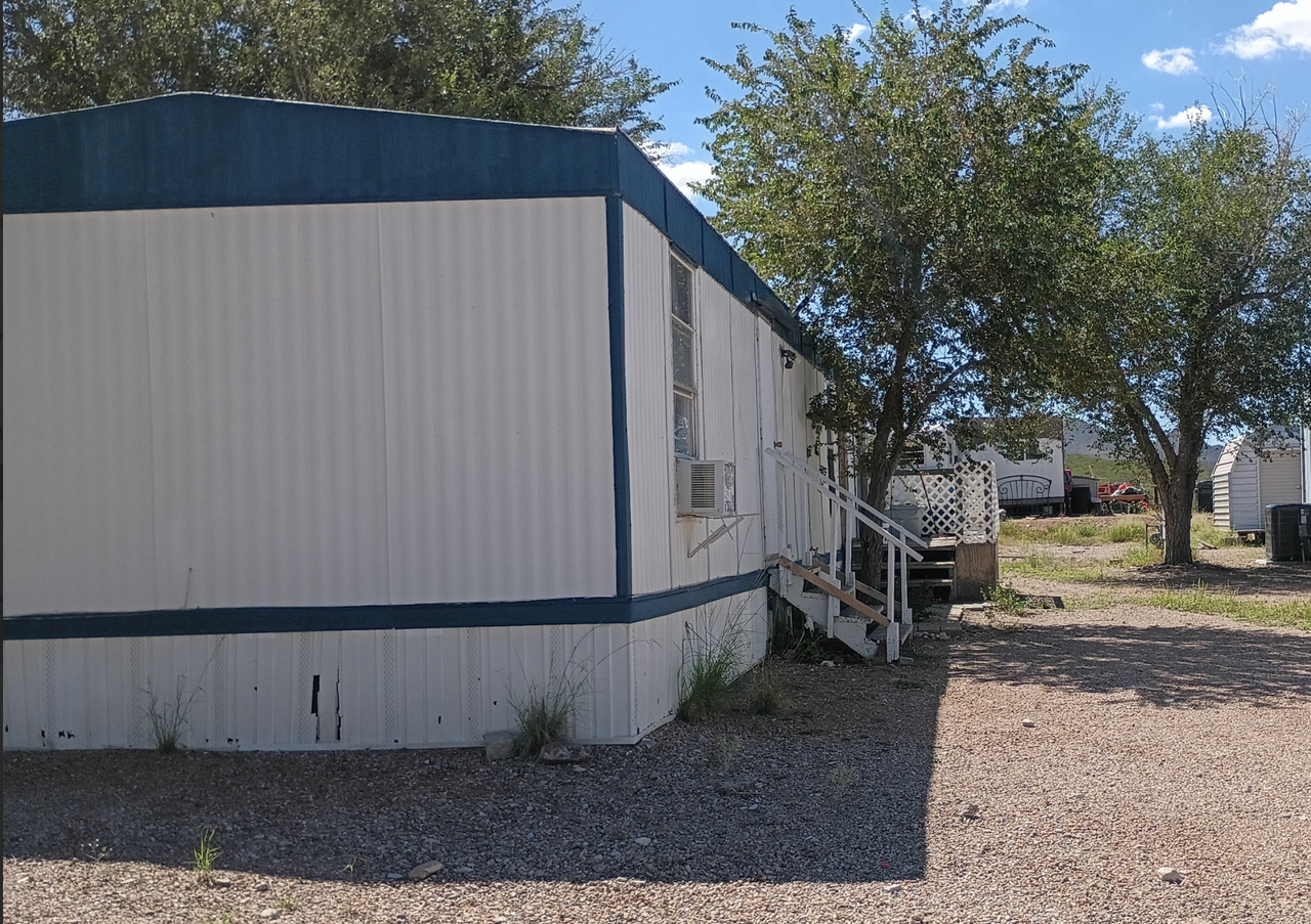 Desert Hills MHP - Photo 6 of 7