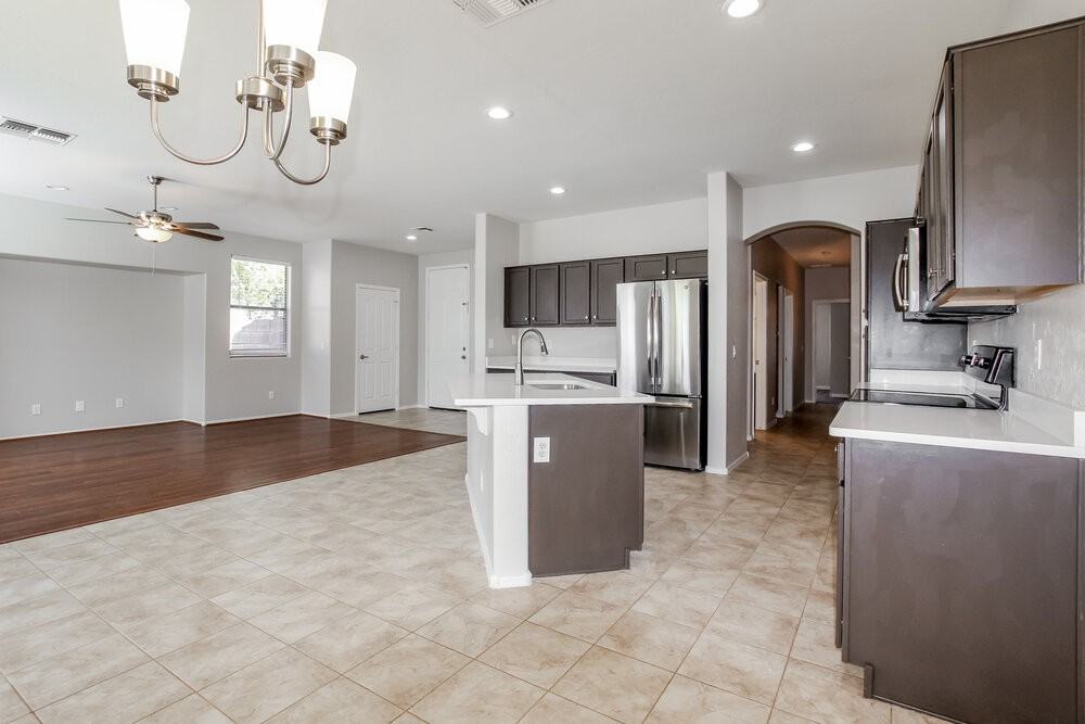 16855 W Ironwood St - Photo 5 of 16