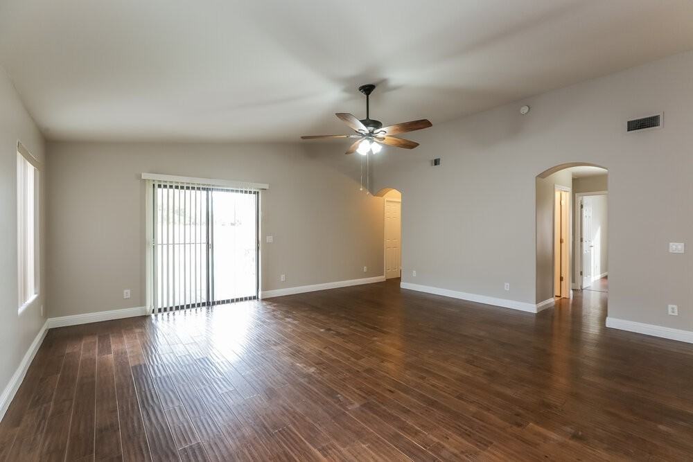 17811 N 41st Pl - Photo 3 of 15