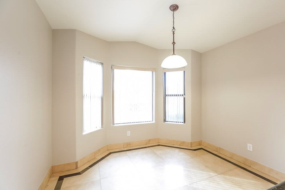 17811 N 41st Pl - Photo 7 of 15