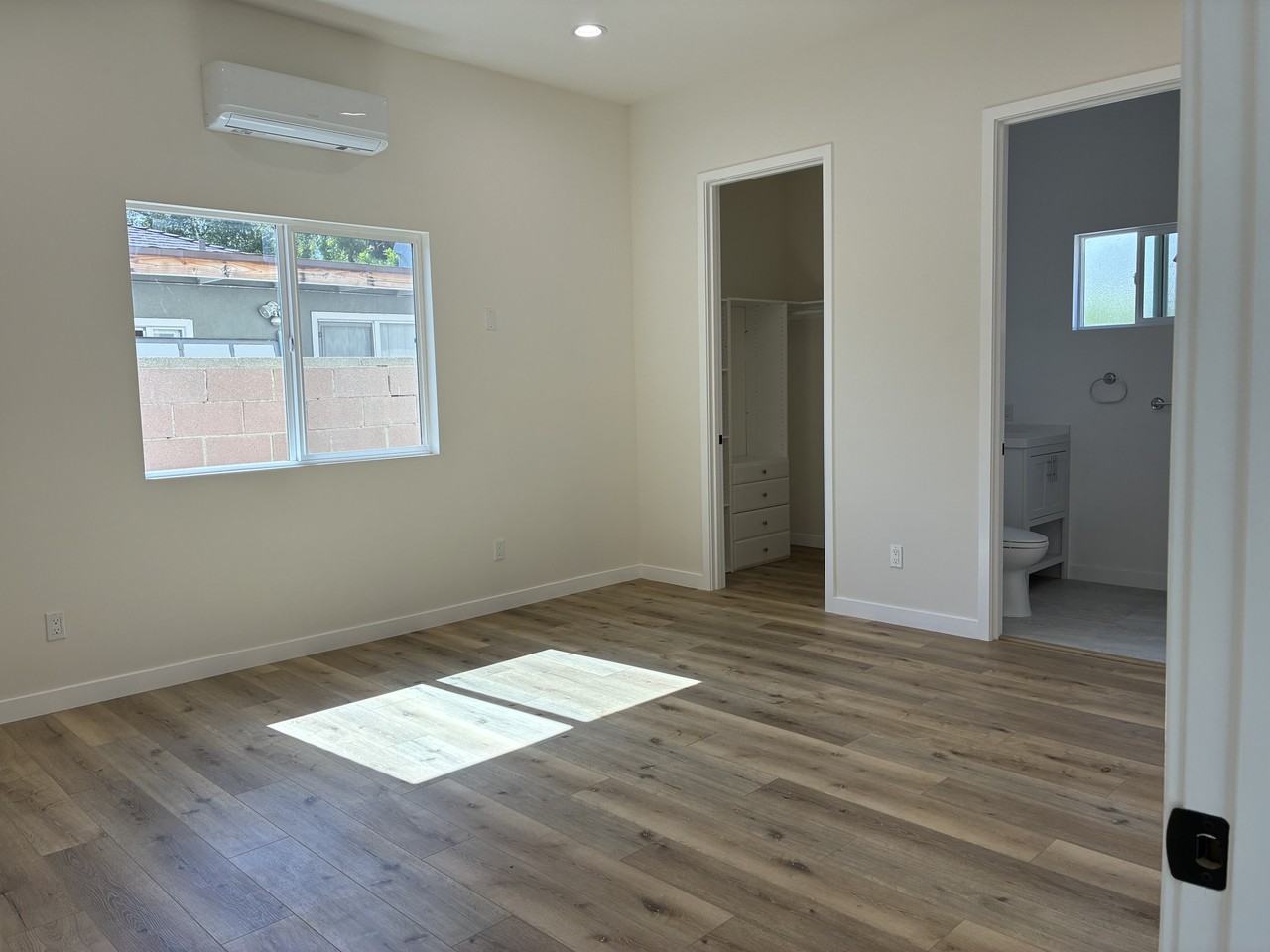 7021 Costello Ave #NA - Photo 6 of 10