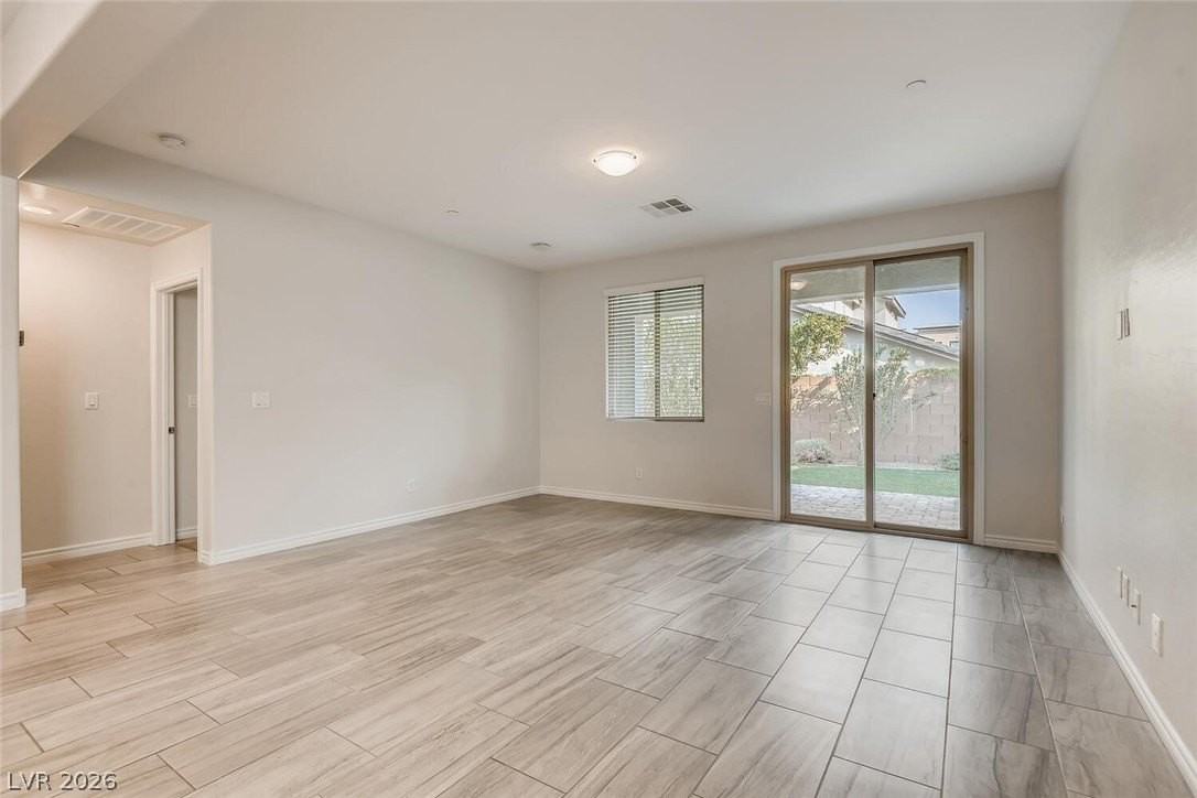 3188 Fern Nook Ave - Photo 5 of 28