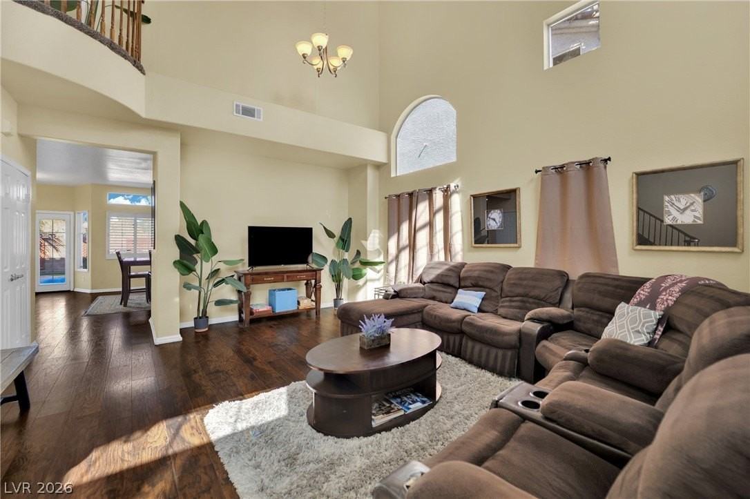 3214 Rutledge Dr - Photo 4 of 49