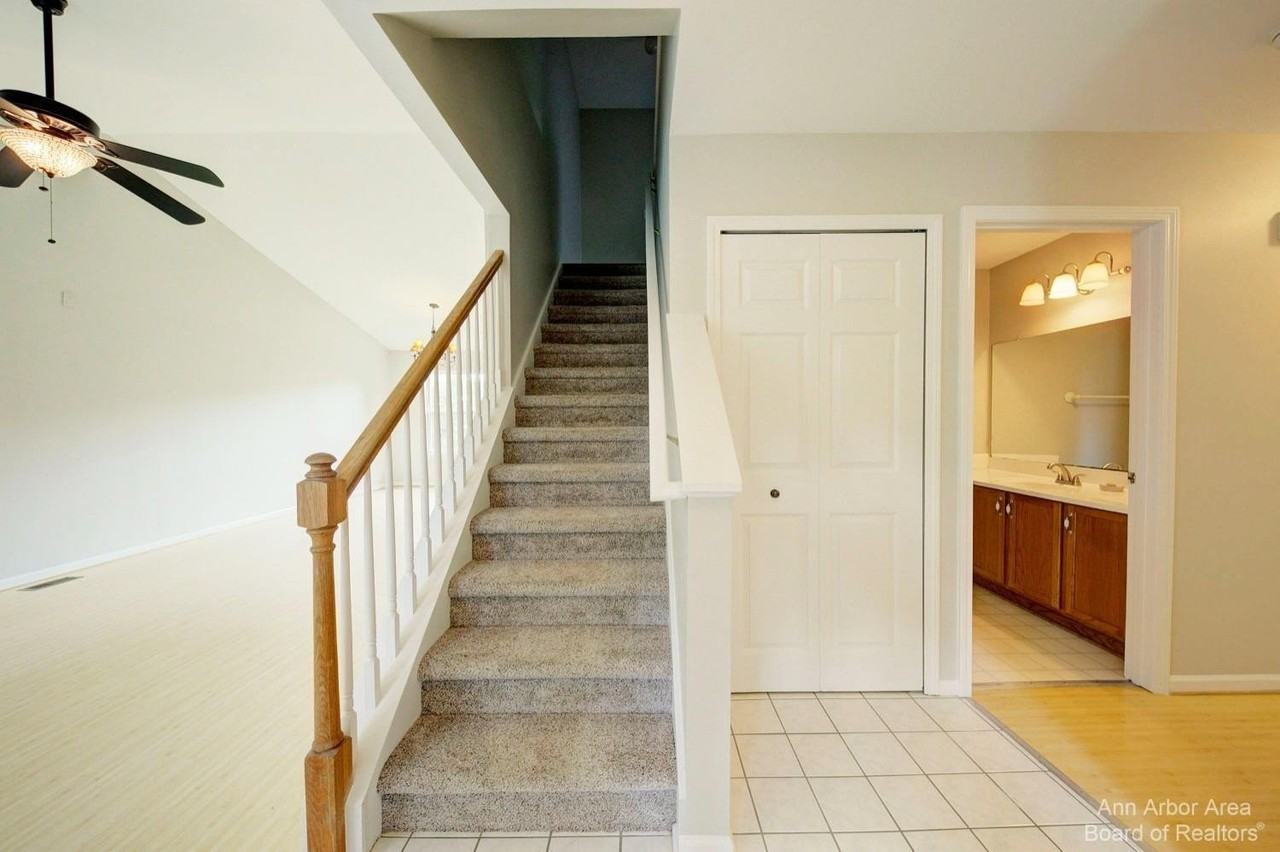 3127 Dunwoodie Rd #38 - Photo 6 of 50