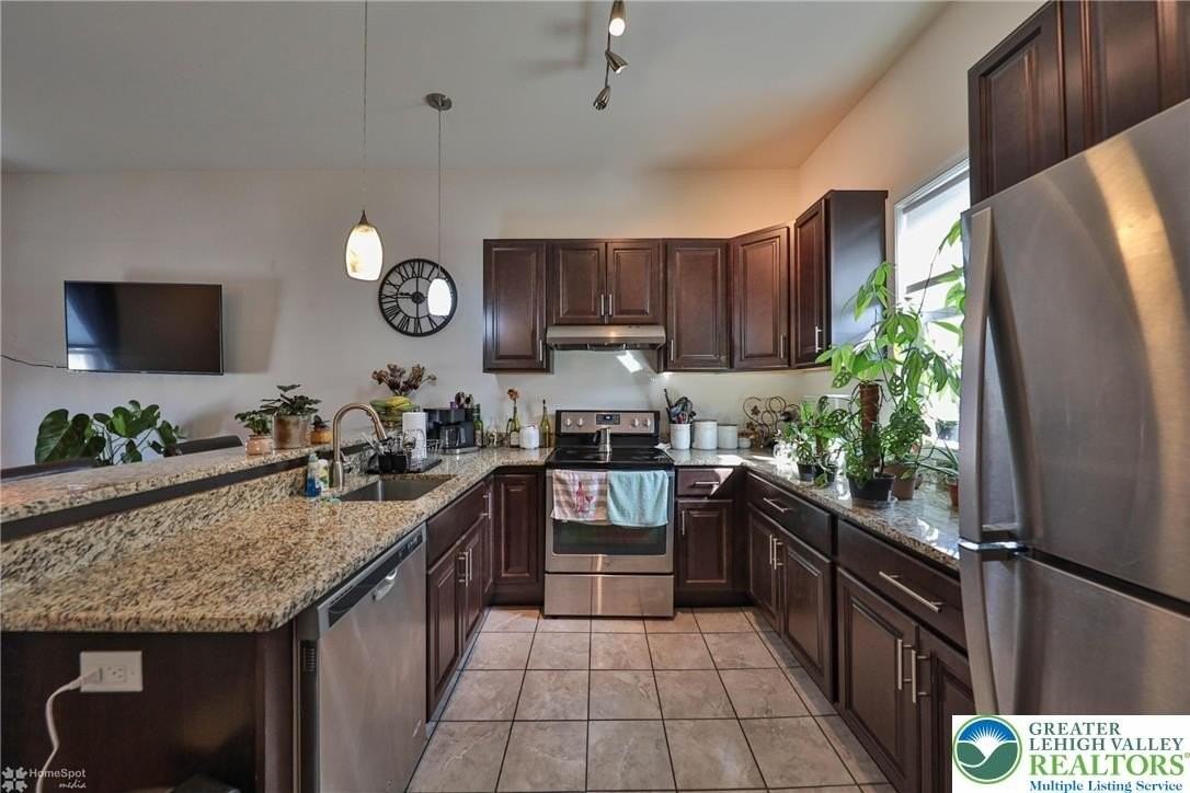 328 Polk St #3rdFL - Photo 6 of 13