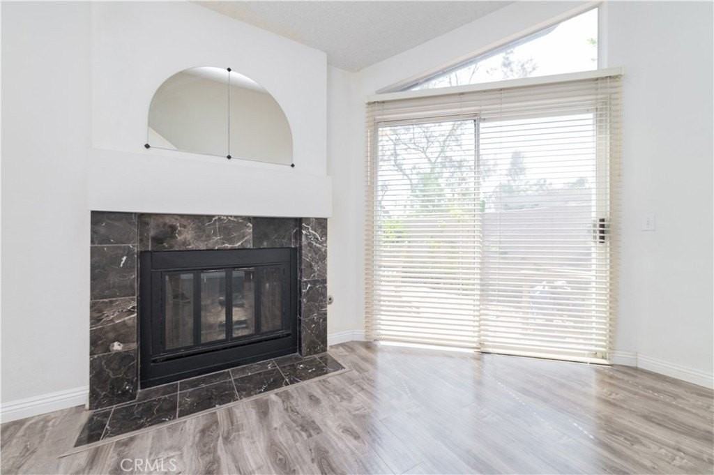 333 Stanford Ct #30 - Photo 7 of 24