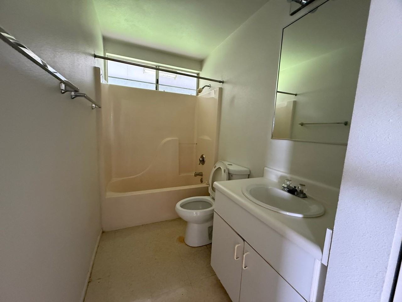6391 Olohena Rd - Photo 7 of 15