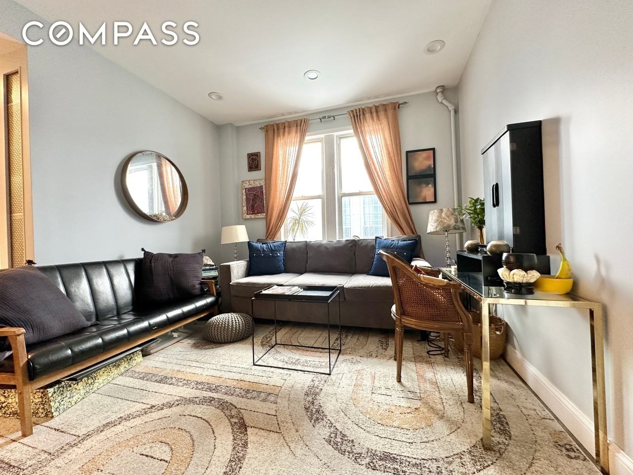 172 Minna St #2 - Photo 2 of 9