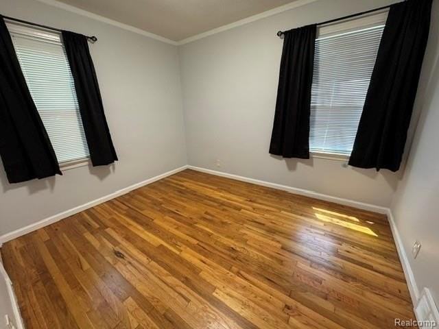 1825 Barrett Ave - Photo 5 of 9