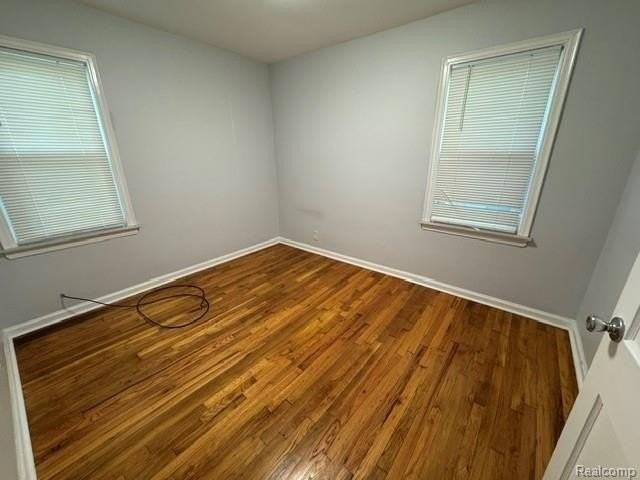 1825 Barrett Ave - Photo 6 of 9