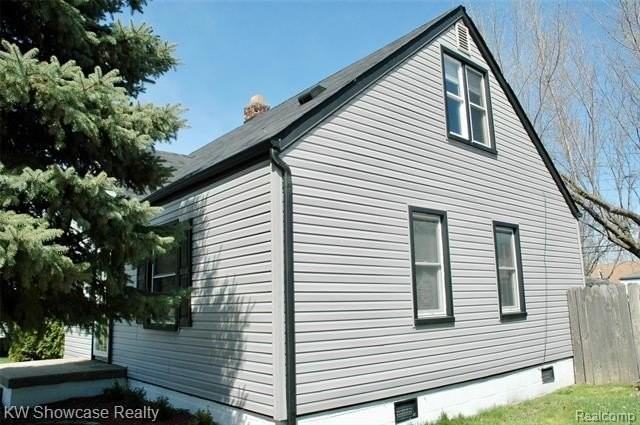 1815 Dallas Ave - Photo 2 of 22