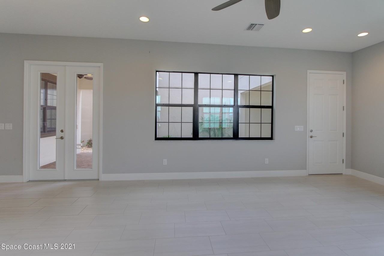 6903 Vista Hermosa Dr - Photo 6 of 43