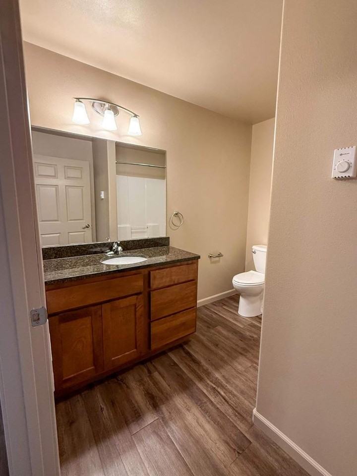 1104 Ballpark Rd Bldg B - Photo 6 of 8