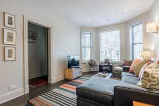 2947 W Logan Blvd - Photo 1 of 1