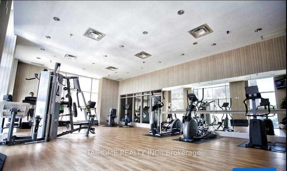 8 Hillcrest Avenue #811 - Photo 7 of 20