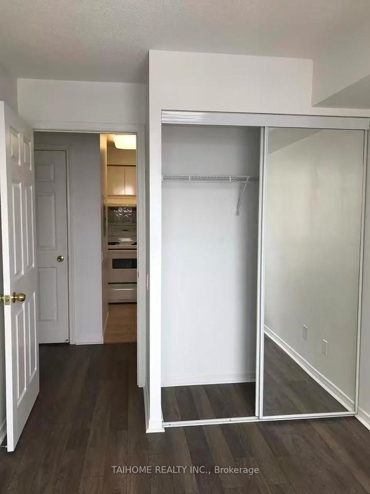 8 Hillcrest Avenue - Photo 18