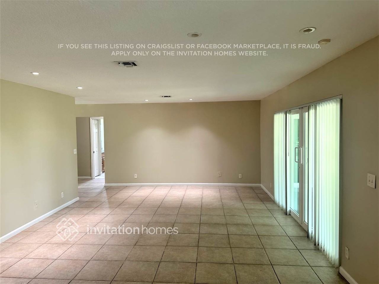 112 Granada St - Photo 5 of 22