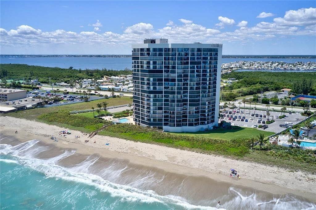 9650 South Ocean Drive #1402 - Photo 3 of 78