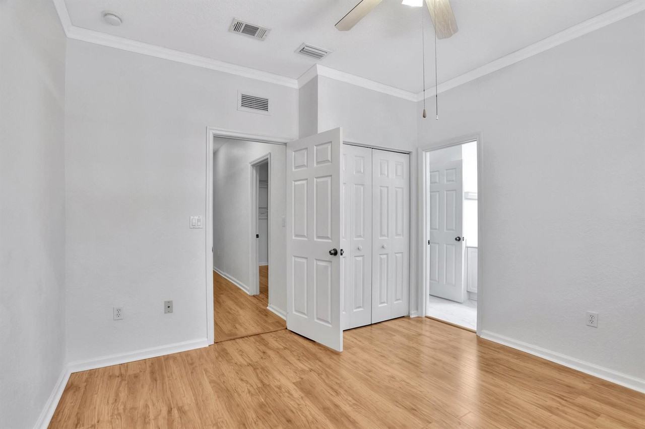 6527 Catalina Lane - Photo 6 of 10