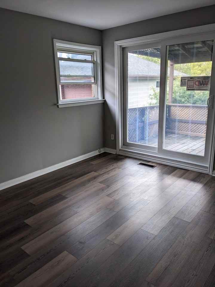 629 Cheapside Street - Photo 2