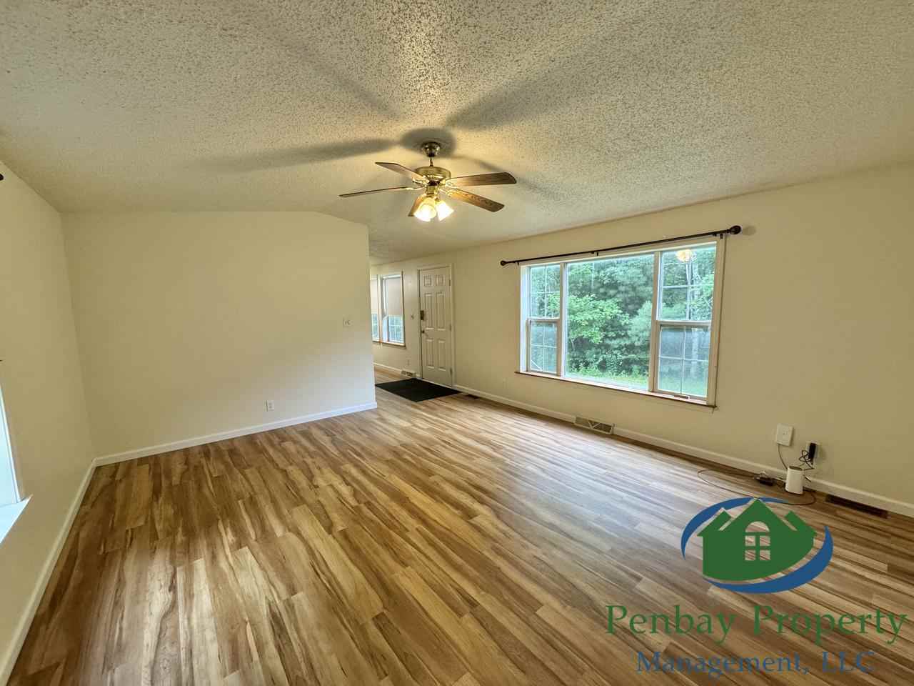 174 Airport Road - Photo 5 of 15