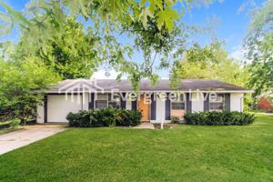 featured image of 2036 Overlook Ct