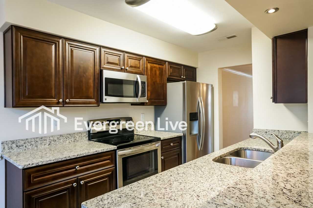 4773 Woods Edge Rd - Photo 7 of 15