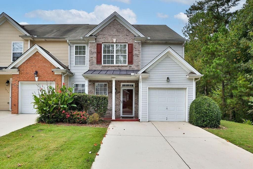 3081 Kentmere Dr - Photo 3 of 27