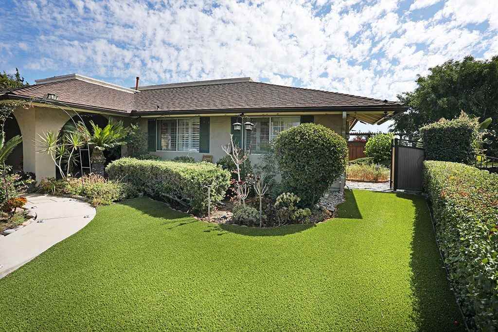 1800 Yermo Pl - Photo 6 of 50