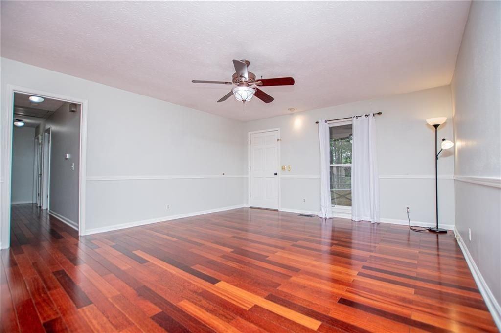 1499 Stonington Ct - Photo 2 of 50