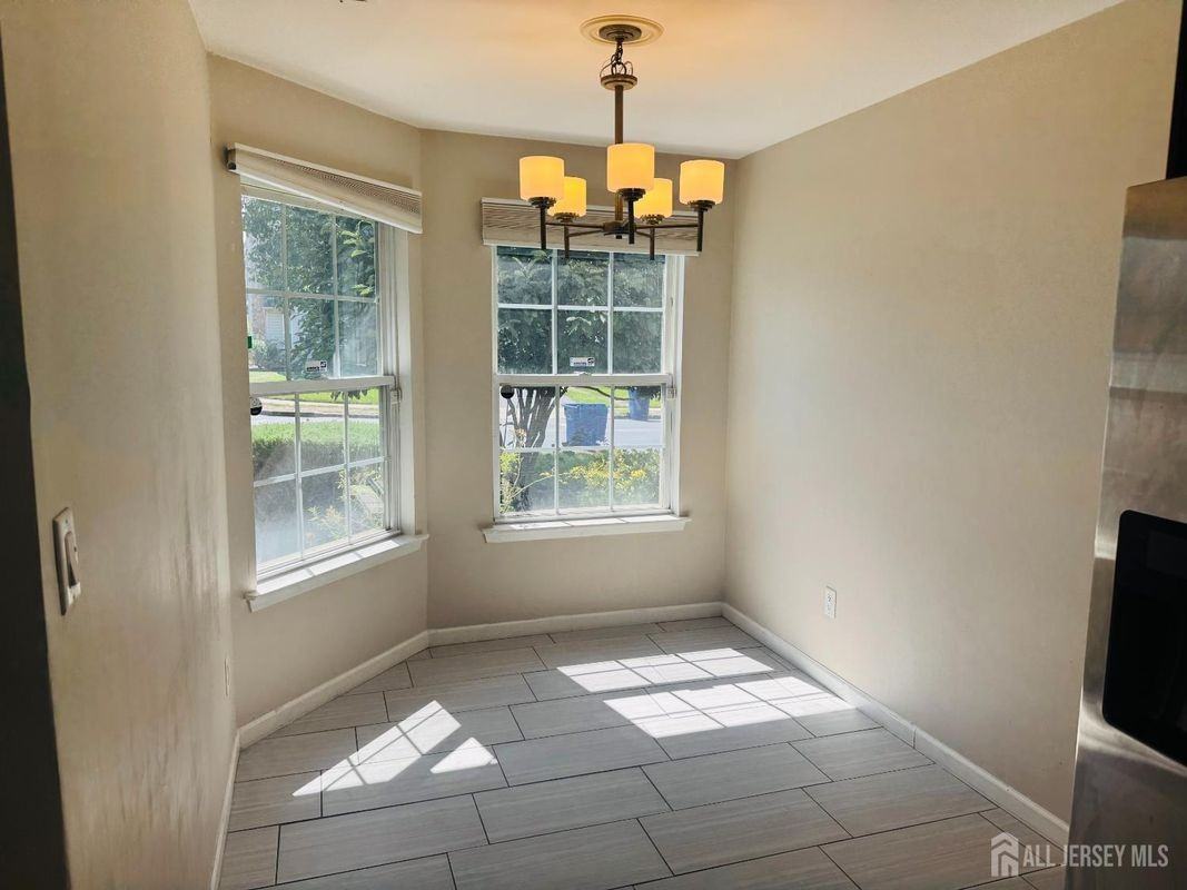 171 Nebula Rd - Photo 4 of 19