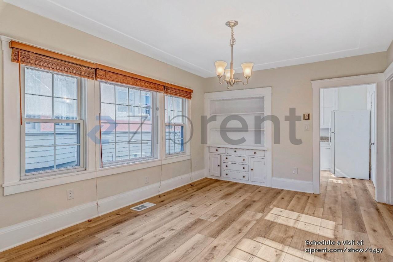 1012 Ventura Ave - Photo 7 of 20