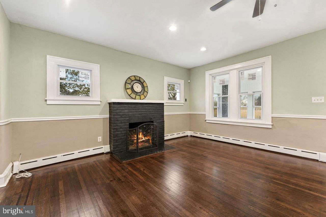 120 White Horse Pike - Photo 6 of 26