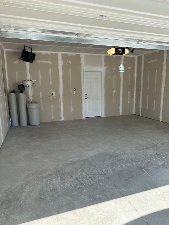 1603 Salt Springs Dr #1680 - Photo 3 of 40