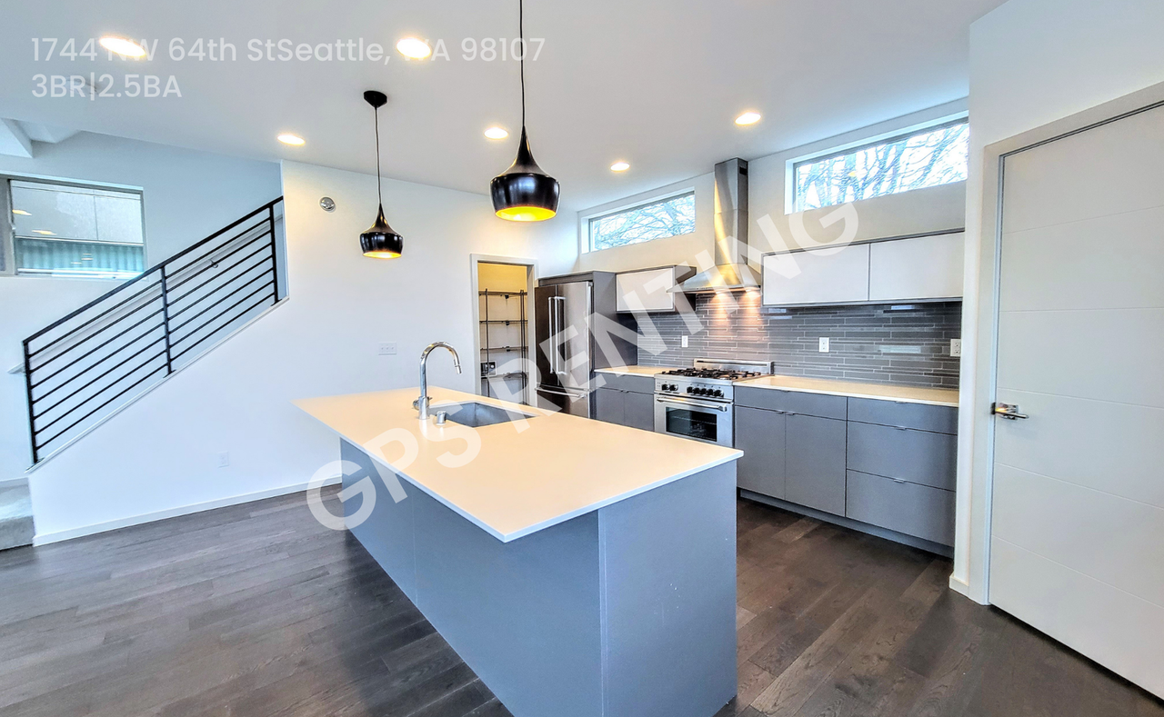1744 Nw 64th St - Photo 3 of 16