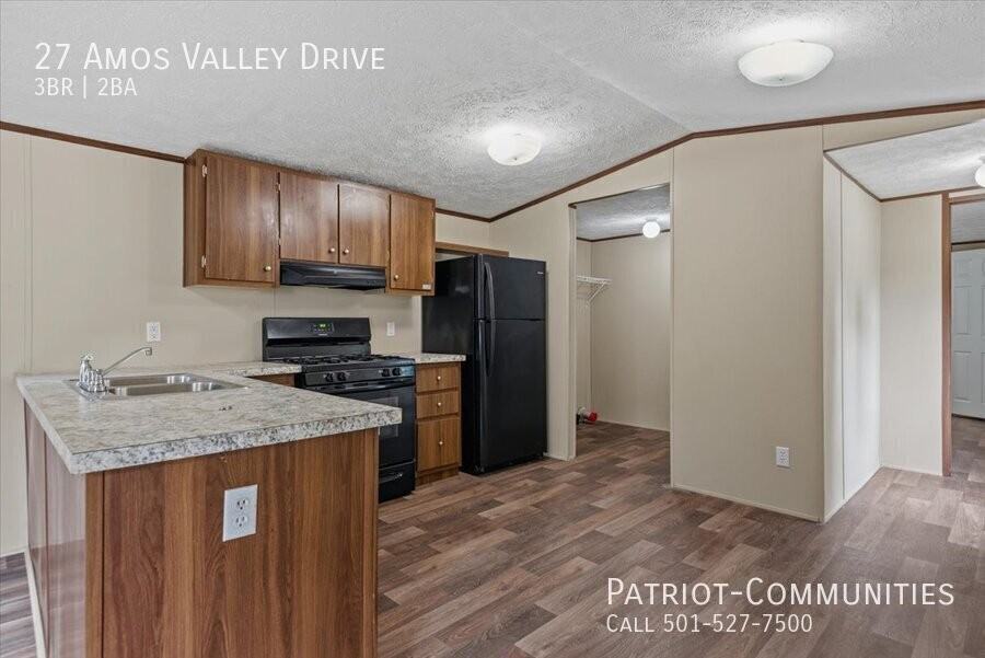 27 Amos Valley Dr - Photo 7 of 20