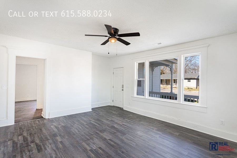 307 W 13th St - Photo 5 of 28
