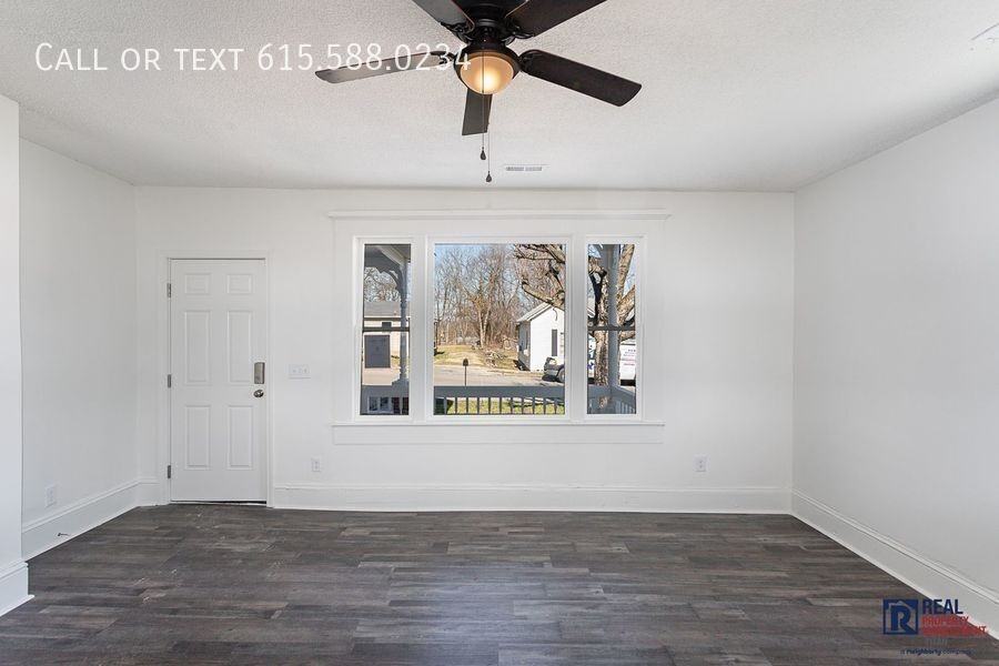 307 W 13th St - Photo 6 of 28