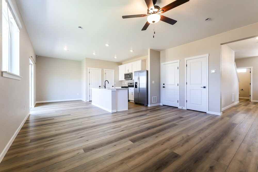 17915 E 94th Ave - Photo 5 of 22
