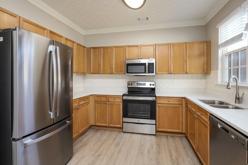 4814 Zephyr Cove Pl - Photo 7 of 17