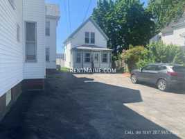 featured image of 131 S Main St