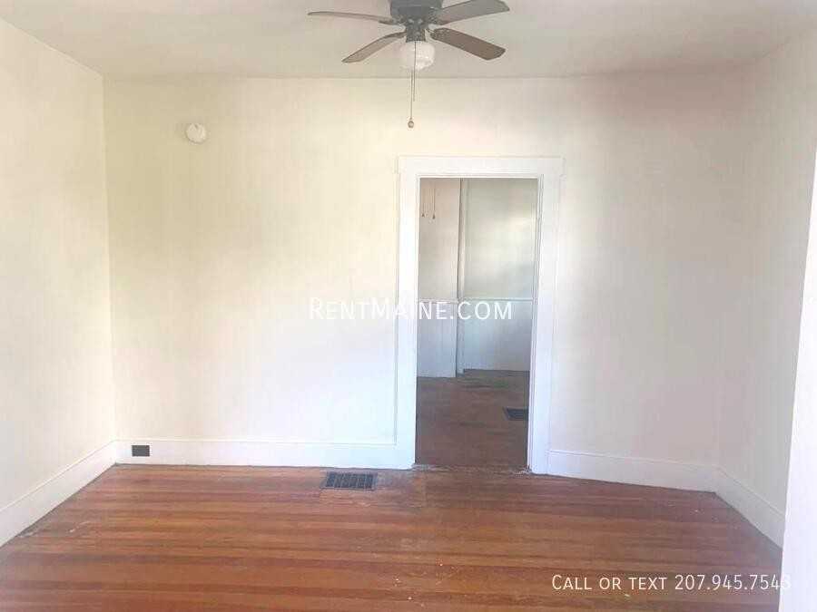 131 S Main St - Photo 6 of 30