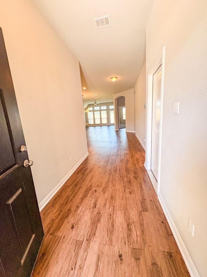 1218 Amber Dawn Dr - Photo 3 of 25