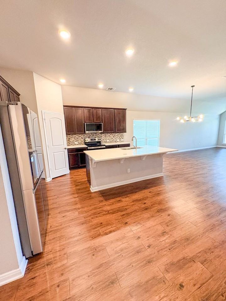 1218 Amber Dawn Dr - Photo 4 of 25